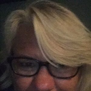 Meet your Posher, Rhonda